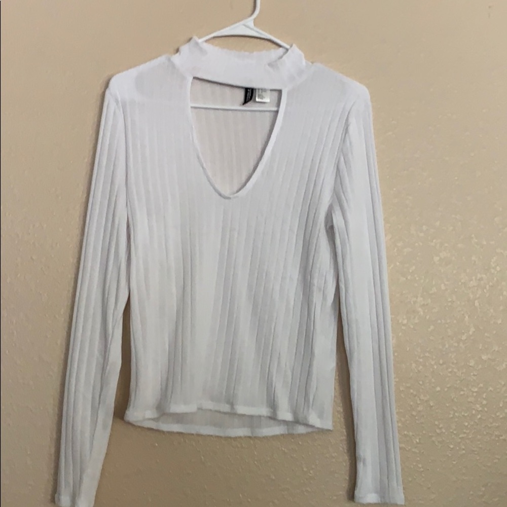 ON SALE ‼️ Open chest top
